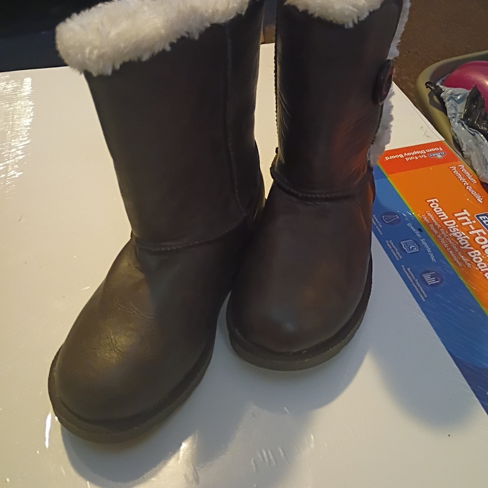 Kohls Sosigma Brown Womens Boots Size 6 Medium Snow Outdoor Shoes New